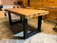 Naraga eetkamertafel - afbeelding 1 van  8