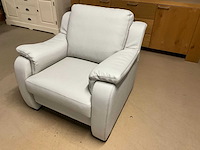 Naraga lederen fauteuil - afbeelding 5 van  18