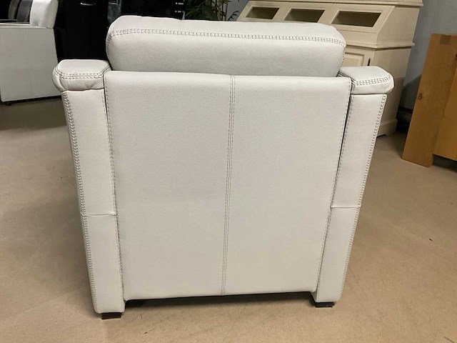 Naraga lederen fauteuil - afbeelding 10 van  18