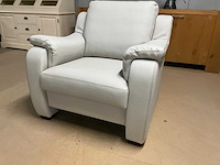 Naraga lederen fauteuil - afbeelding 12 van  18