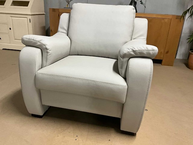 Naraga lederen fauteuil - afbeelding 13 van  18