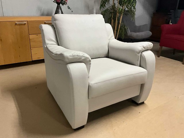 Naraga lederen fauteuil - afbeelding 16 van  18