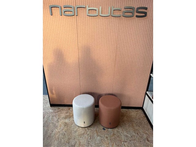 Narbutas - hocker ø40x45cm (2x) - afbeelding 1 van  4