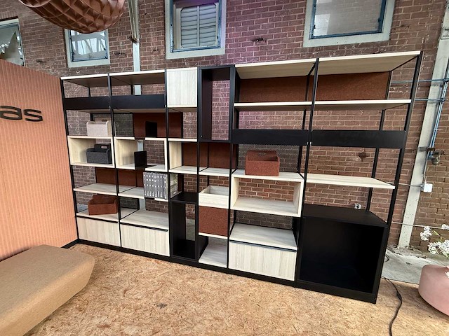 Narbutas - vakkenkast 390x240cm - afbeelding 2 van  4