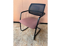 Narbutas - vergaderstoel - afbeelding 1 van  3