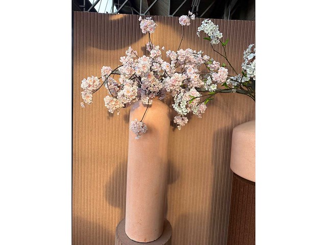 Narbutas - zuil + vaas (2x) - afbeelding 3 van  5