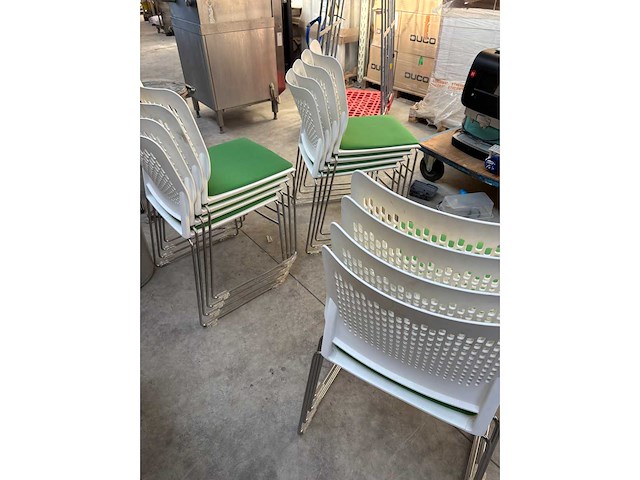 Narbutas stapelstoel (16x) - afbeelding 6 van  10