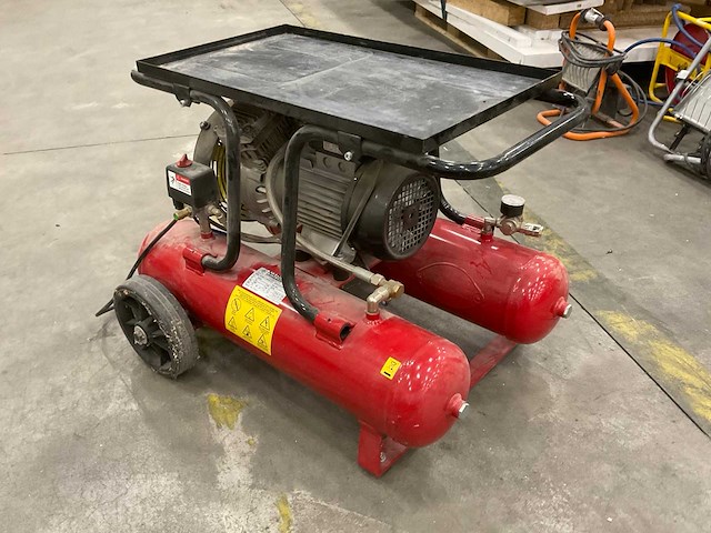 Nardi extreme 4 tandem luchtcompressor - afbeelding 1 van  2