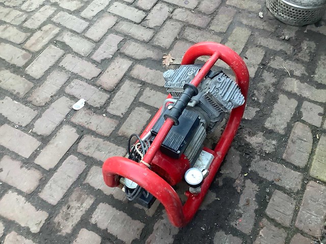 Nardi luchtcompressor - afbeelding 4 van  5