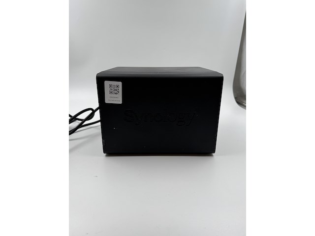 Nas – 4-bay met 4x 4tb seagate (16tb totaal), synology, ds916+, zwart, 2017 - afbeelding 6 van  10