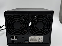 Nas – 4-bay met 4x 4tb seagate (16tb totaal), synology, ds916+, zwart, 2017 - afbeelding 7 van  10