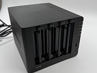 Nas – 4-bay met 4x 4tb seagate (16tb totaal), synology, ds916+, zwart, 2017 - afbeelding 8 van  10