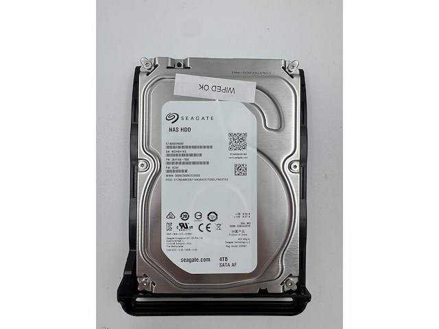 Nas – 4-bay met 4x 4tb seagate (16tb totaal), synology, ds916+, zwart, 2017 - afbeelding 9 van  10