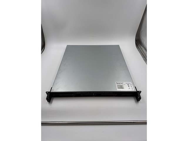 Nas server met 4x 8tb (32tb totaal), synology, rackstation rs815+, zwart, 2017 - afbeelding 2 van  8