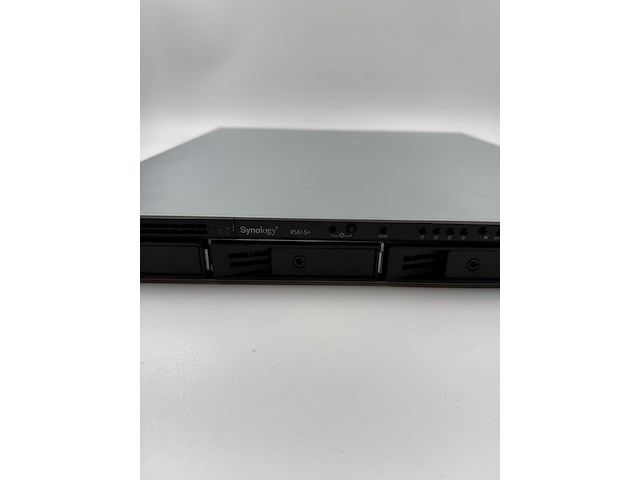 Nas server met 4x 8tb (32tb totaal), synology, rackstation rs815+, zwart, 2017 - afbeelding 4 van  8