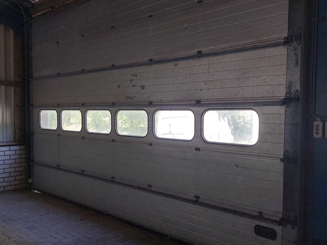 Nassau overheaddeur (2x) - afbeelding 4 van  5