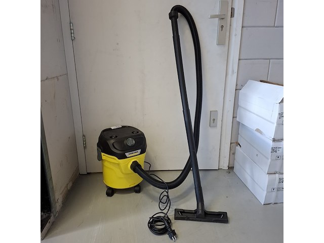 Nat/droog stofzuiger karcher, kwd 1 - afbeelding 1 van  3