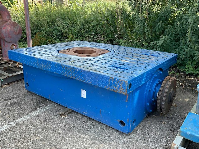 National 275 roterende boortafel - afbeelding 1 van  2