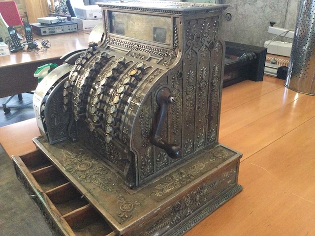 National antieke kassa - afbeelding 2 van  7