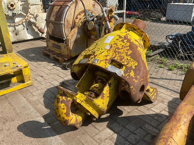 National n-69 swivel "kelly swivel" - afbeelding 1 van  3