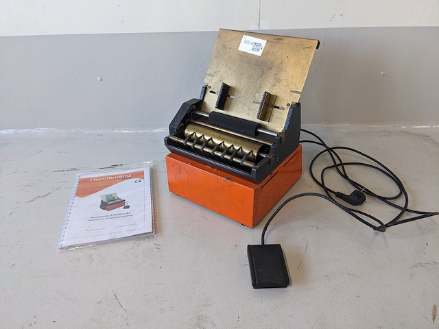 Natlijm belijm machine, gezang, eti max a4, 2010 - afbeelding 1 van  5