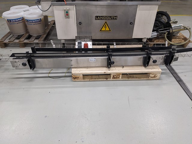 Natlijm etiketeer machine, langguth, e55 - 3/10, wit, 1986 - afbeelding 2 van  22