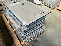 Natte cel (3x) - afbeelding 5 van  5