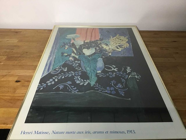 Nature morte aux iris, arums et mimosas - afbeelding 1 van  5