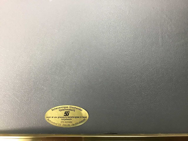 Nature morte aux iris, arums et mimosas - afbeelding 4 van  5