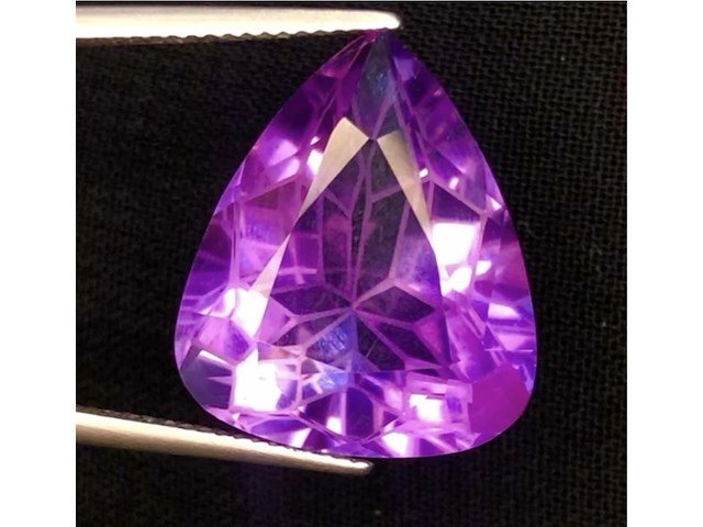 Natuurlijke amethyst | rosé de franse | 16.50ct, paars - afbeelding 1 van  1