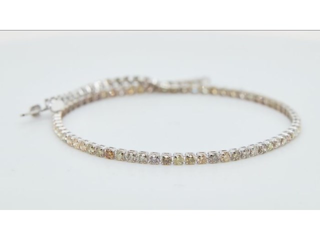 Natuurlijke diamanten – exclusieve 18k witgouden armband – 1.97ct, 2025 - afbeelding 2 van  7