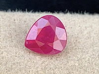 Natuurlijke robijn - burma (myanmar) | 0.77ct, rood - afbeelding 2 van  4