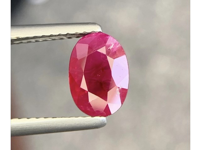 Natuurlijke robijn - burma (myanmar) | 1.63ct, roze / rood - afbeelding 3 van  4
