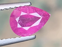 Natuurlijke ruby | 0.90ct, roze
