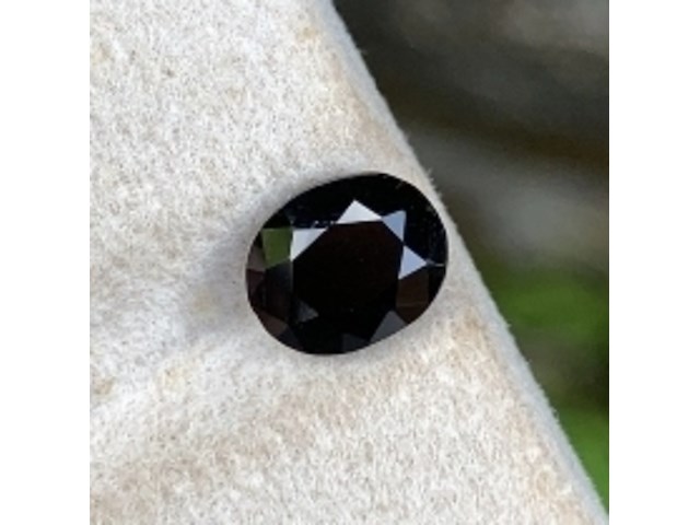 Natuurlijke spinel | 1.56ct, deep blue - afbeelding 1 van  1