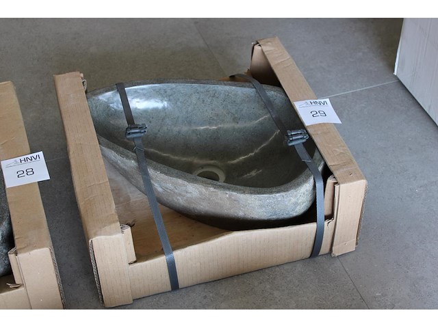 Natuurlijke waskom met afmeting ca. 35 cm doorsnede. - afbeelding 1 van  1