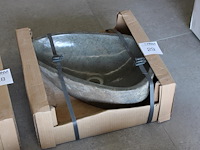 Natuurlijke waskom met afmeting ca. 35 cm doorsnede.