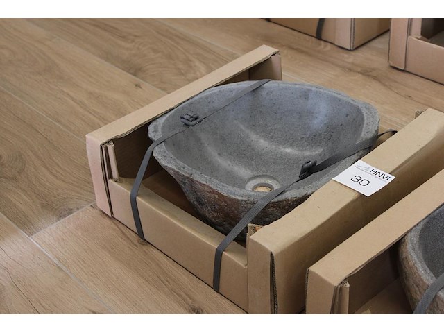 Natuurlijke waskom met afmeting ca. 35 cm doorsnede. - afbeelding 1 van  1