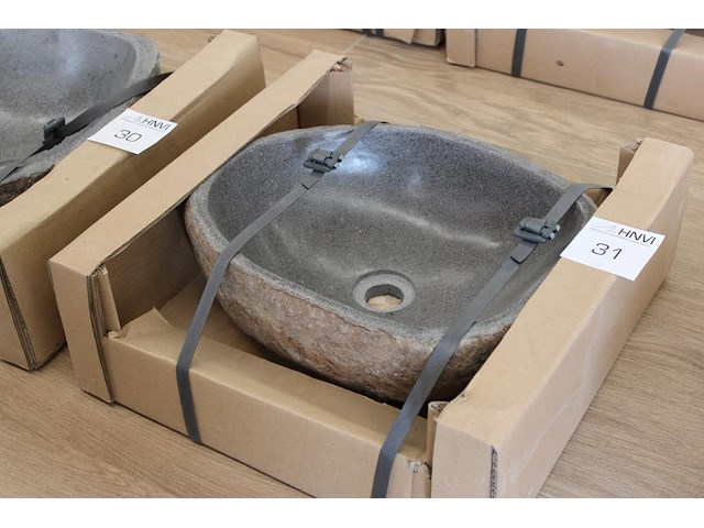 Natuurlijke waskom met afmeting ca. 35 cm doorsnede. - afbeelding 1 van  1