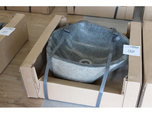 Natuurlijke waskom met afmeting ca. 35 cm doorsnede. - afbeelding 1 van  1