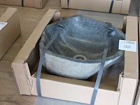 Natuurlijke waskom met afmeting ca. 35 cm doorsnede. - afbeelding 1 van  1