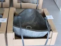 Natuurlijke waskom met afmeting ca. 35 cm doorsnede. - afbeelding 1 van  1