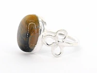 Natuurlijke zilveren ring met tijger oog - afbeelding 2 van  6