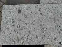 Natuursteen bestrating (ca. 43m2) - afbeelding 3 van  5
