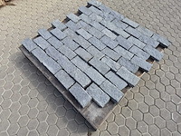 Natuursteen bestrating (ca. 48m2) - afbeelding 3 van  4