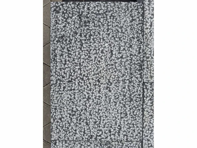 Natuursteen bestrating (ca. 57,6m2) - afbeelding 5 van  5