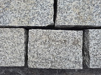 Natuursteen bestrating (ca. 5,95m2) - afbeelding 2 van  4