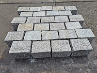 Natuursteen bestrating (ca. 5,95m2) - afbeelding 3 van  4