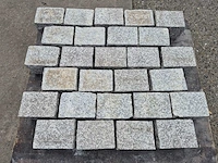 Natuursteen bestrating (ca. 5,95m2) - afbeelding 4 van  4