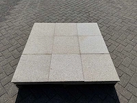 Natuursteen bestrating (ca. 85m2)